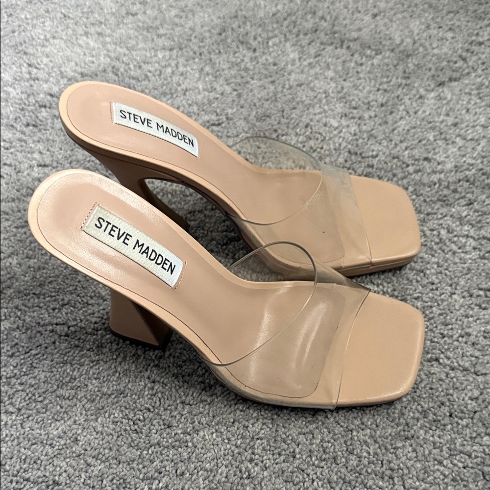 Steve Madden Nude Block Heel Sandals